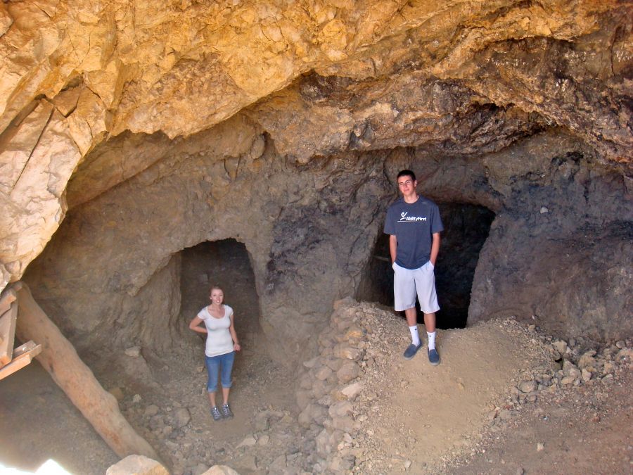 Annie & Chad at Minietta Mine 080.jpg