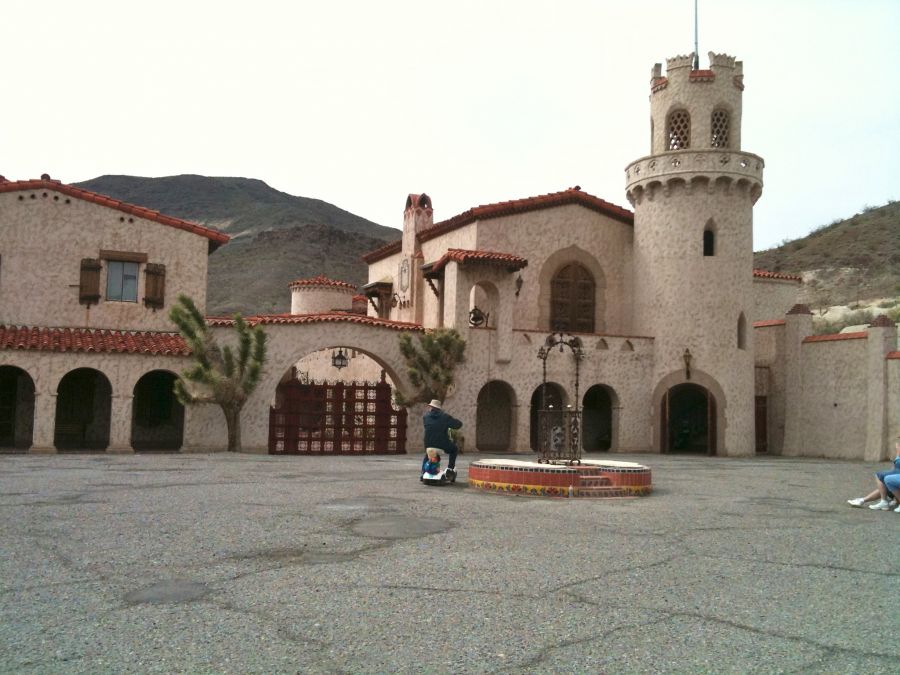 Scotty's Castle 009.jpg