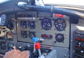 Mt McKinley Fly-by, Rouel as co-pilot on Fly-by, OK only on the seat..jpg