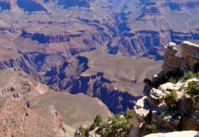 Slightly above center is a green patch that is Phantom Ranch at bottom of Canyon.jpg