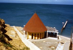 Beach at Club Miramar, 1956.jpg