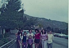 Frans, Hortence, Shirley, Clara, RoseAnn, Tante Celita, Elsbeth, Dorothy, Claris, Griffith Park 1971.jpg