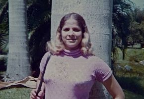 Joyce Fernandez - circa 1974.jpg