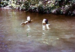 Lucy & Dorothy 1956.jpg